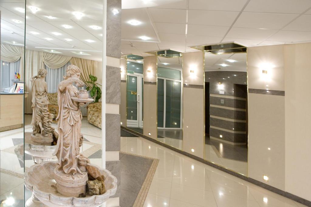 Paradise Hotel Gomel Dış mekan fotoğraf