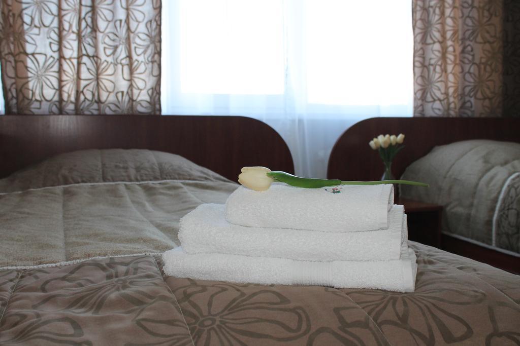Paradise Hotel Gomel Dış mekan fotoğraf