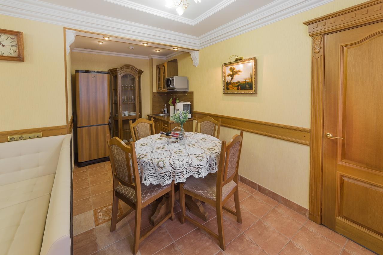 Paradise Hotel Gomel Dış mekan fotoğraf